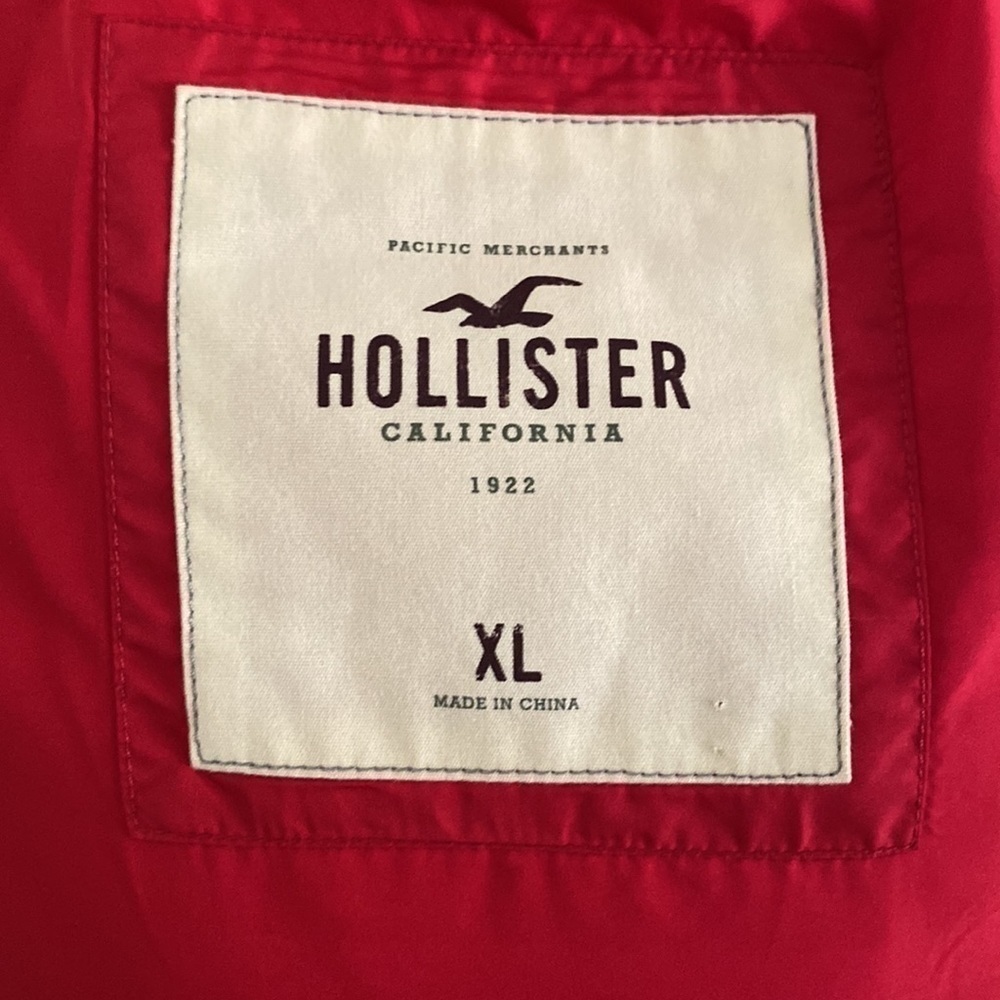 Hollister Y2K vintage red puffer vest - Picture 8 of 9